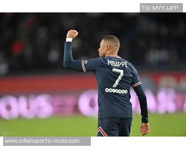 曼联新星加布里埃尔转发国家德比精彩瞬间引发球迷热议