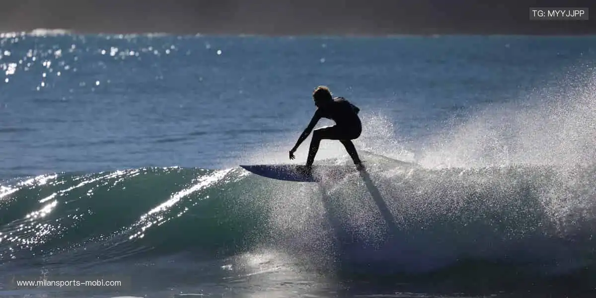 💬边看边聊，弹幕狂欢点燃观赛热情！🎉